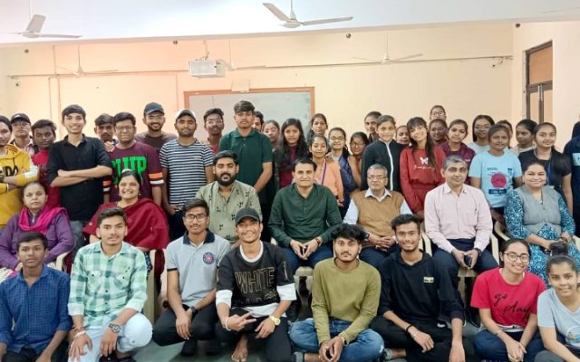 Gujarat Arts & Commerce College