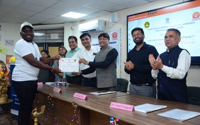 Gujarat Arts & Commerce College