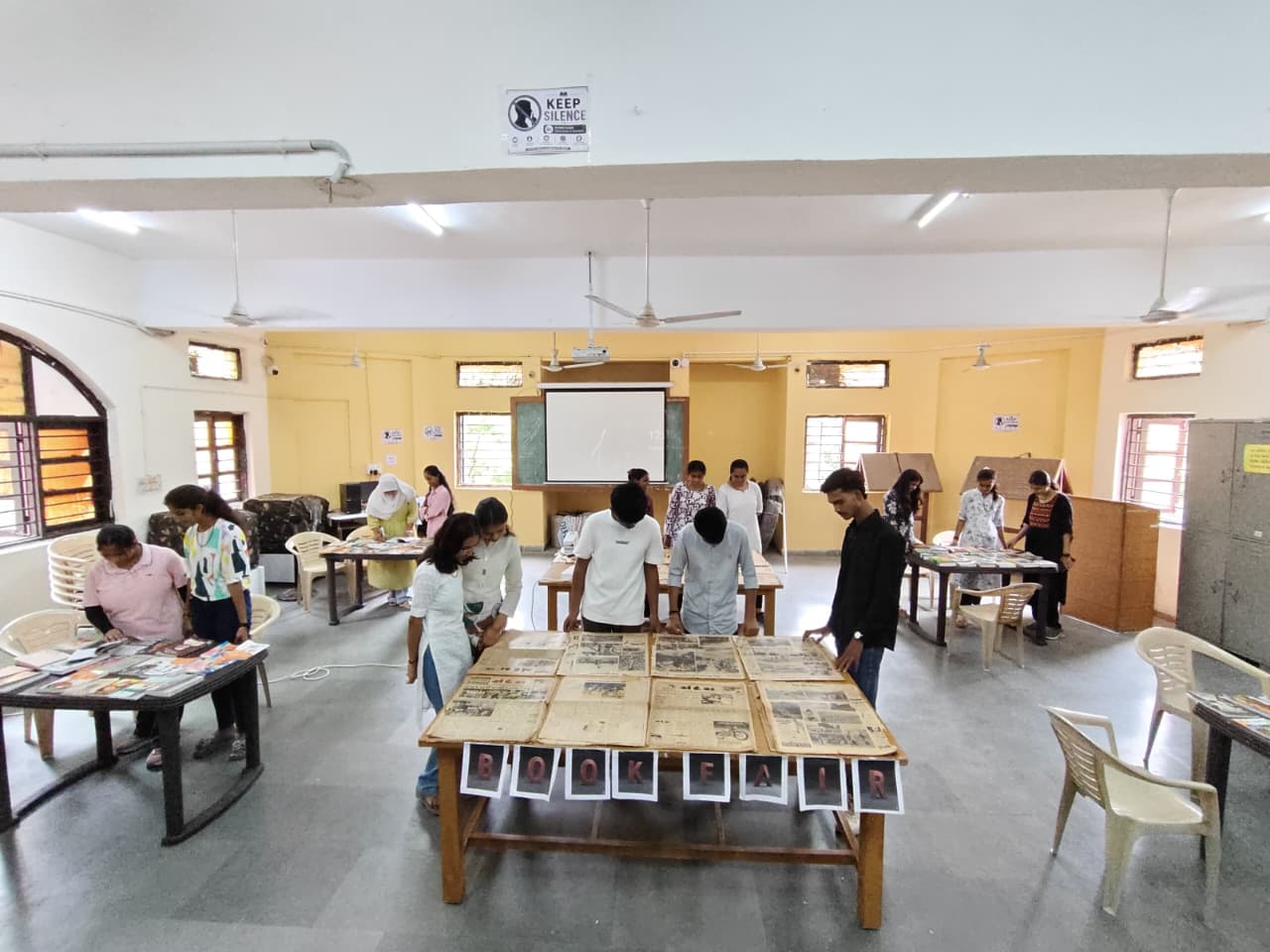 Gujarat Arts & Commerce College